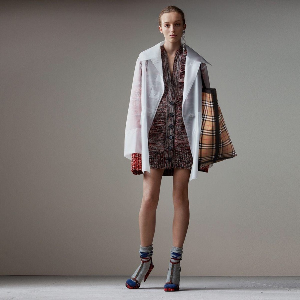 Burberry soft touch plastic coat Authentic !